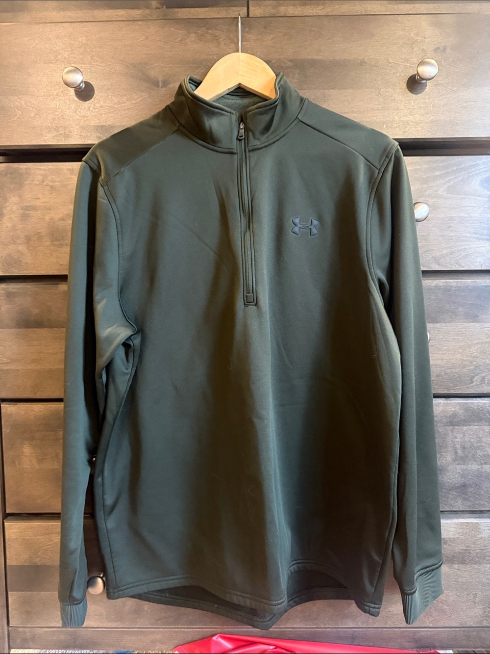Under Armour Men’s Dark Olive Quarter-Zip Lightweight Pullover